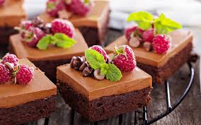 Bánh mousse được chế biến được làm từ nguyên liệu rất đơn giản, hãy cùng yêu bếp núc tìm hiểu dưới bài viết nhé!