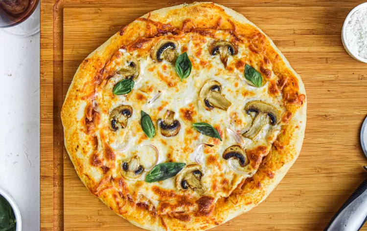 Hướng dẫn làm bánh pizza