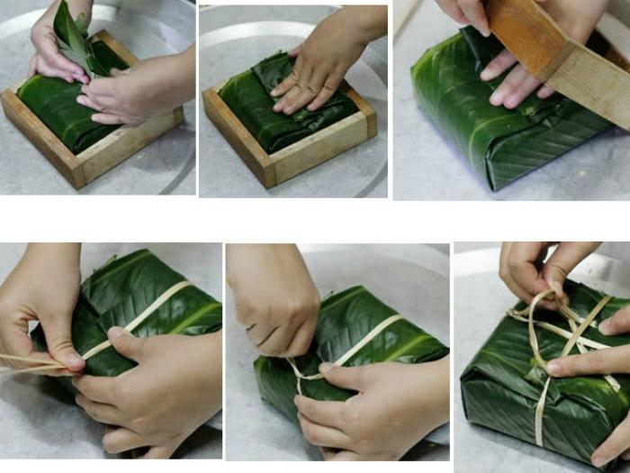 Cuối cùng bạn dùng dây lạt đã chuẩn bị buộc thắt chứng lại. Lưu ý không nên buộc quá chặt vì trong quá trình nấu bánh sẽ bị nở ra nữa.