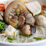 Cách nấu bún giò heo tại nhà ngon
