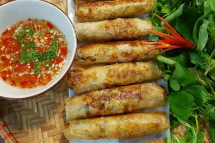 Cách làm nem rán Hà Nội