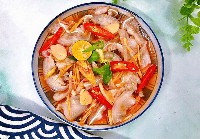 Cách làm tai heo ngâm nước mắm chua ngọt
