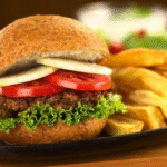 Cách làm bánh mì hamburger thịt bò ngon mọng nước